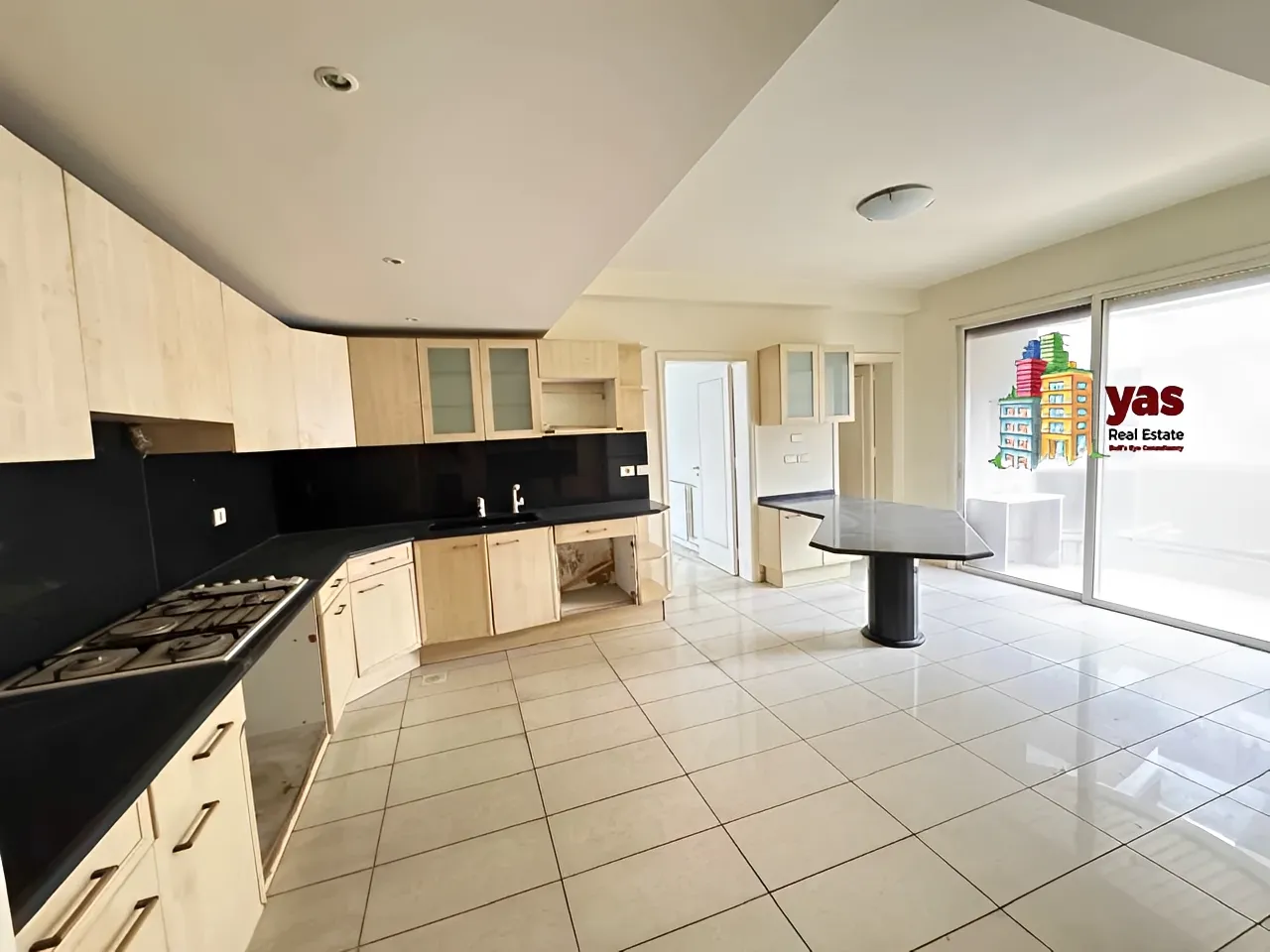 Apartment for Rent in Kfar Hbab - 4 bed, 5 bath