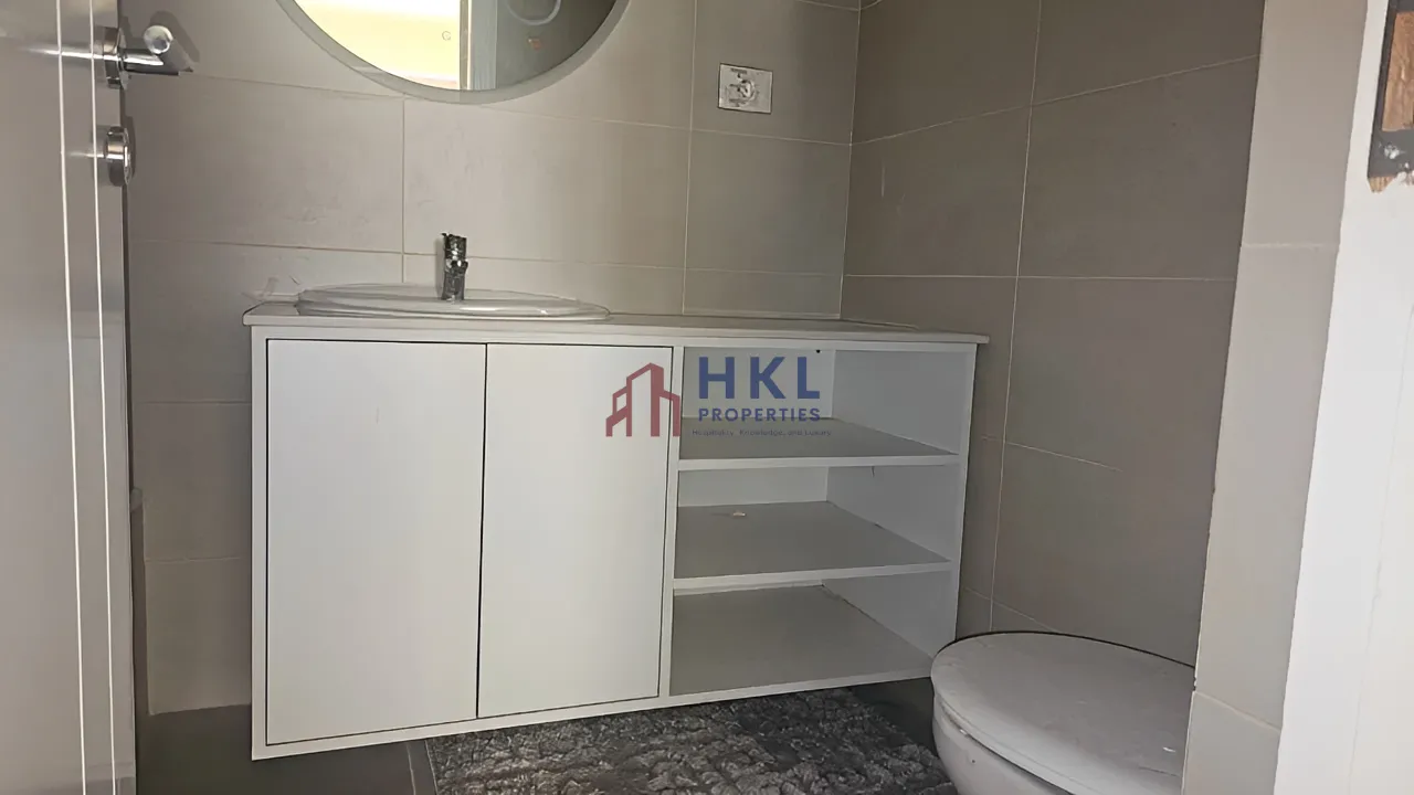 Apartment for rent in Achrafieh, Beirut, Lebanon - 3 bed, 3 bath