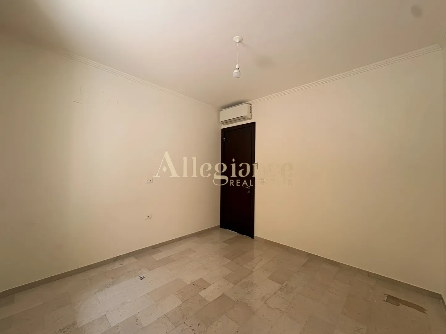 Apartment for sale in Ras El Nabaa
