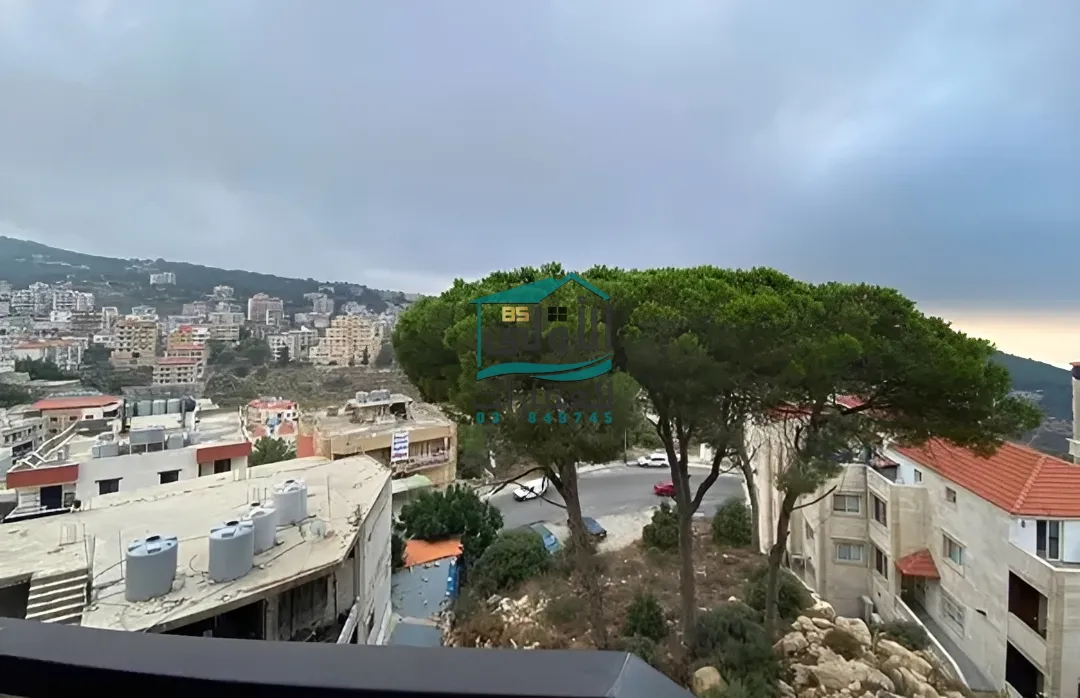 Residential in عيناب، عاليه، lebanon