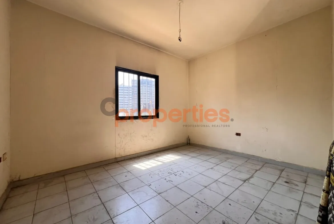 Office for Sale in Ain Al Mraiseh