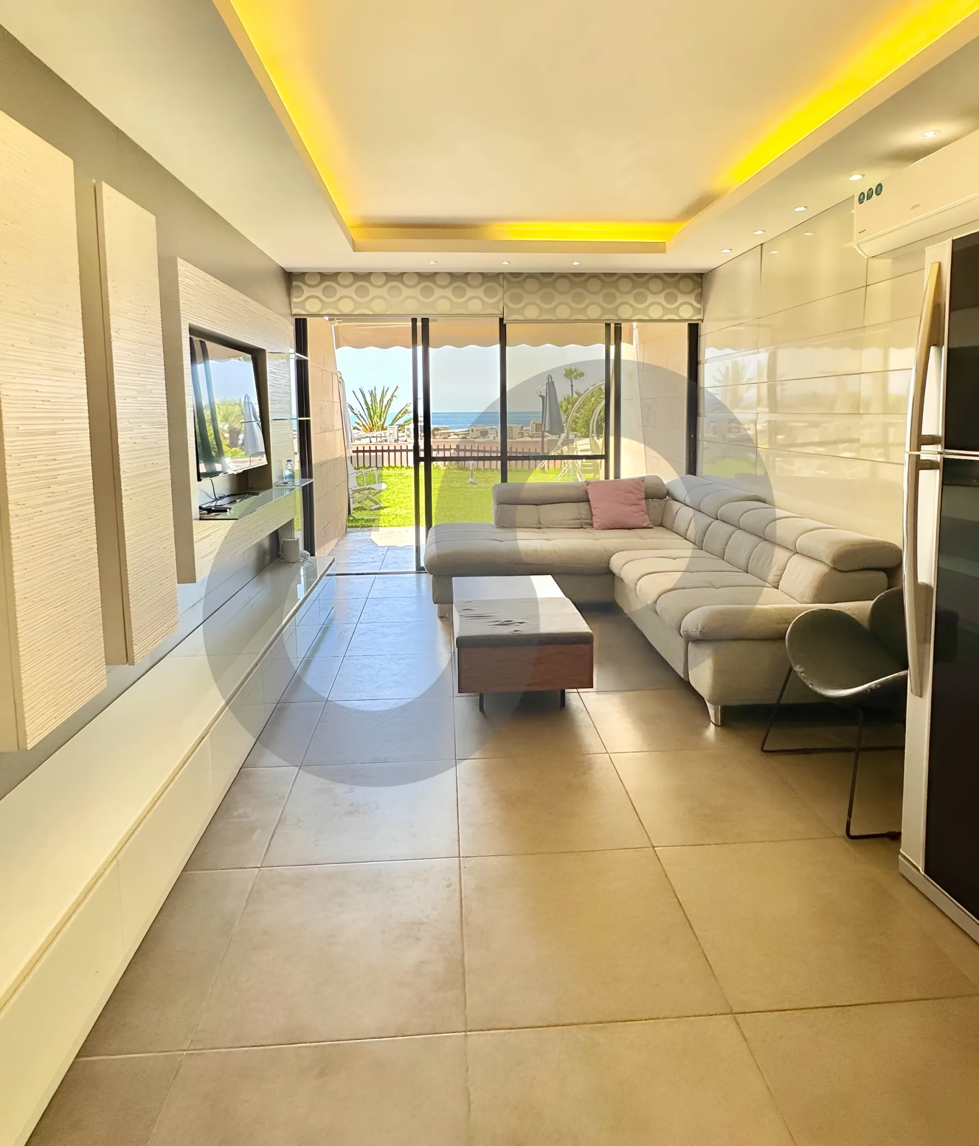 Chalet for Sale in Halat - 3 bed, 2 bath
