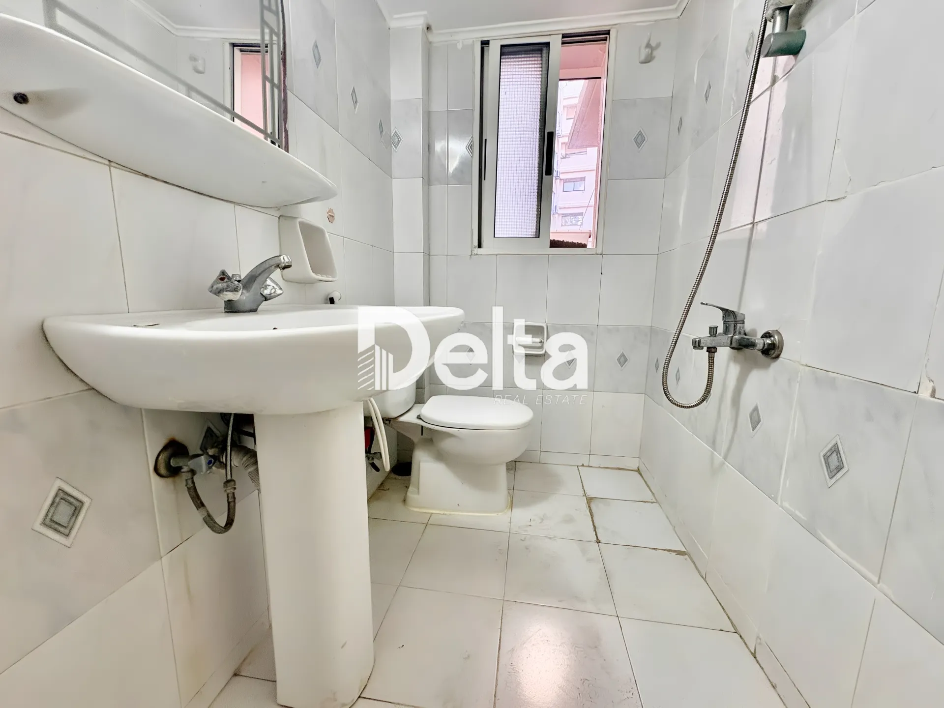 Apartment for rent in Manara, beirut, lebanon