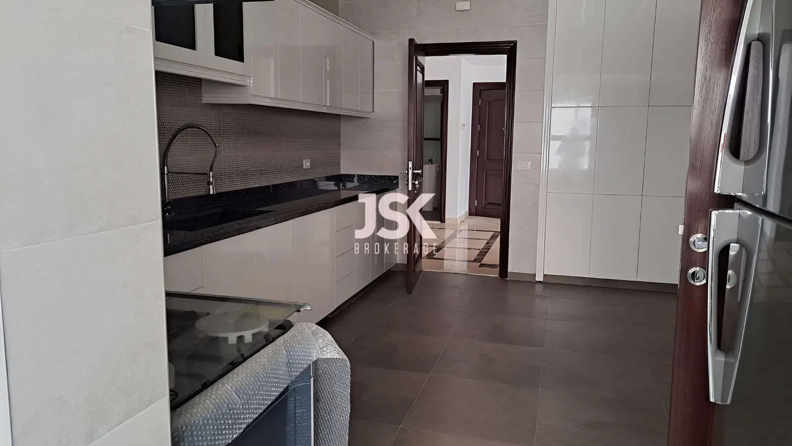 Apartment for Sale in Jnah