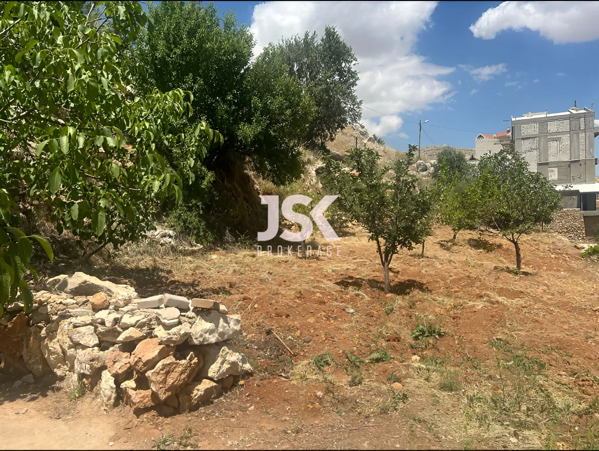 Land for Sale in Zahlé