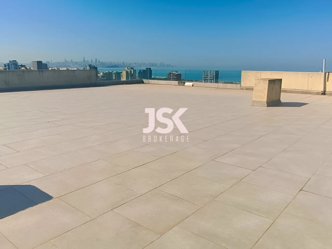 Building for Rent in Dbayeh