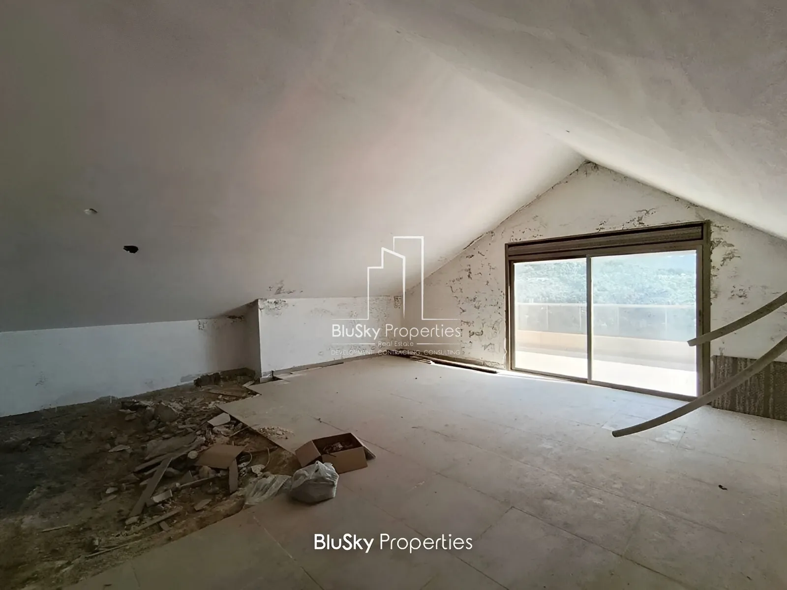 Duplex for Sale in Kfour - 3 bed, 4 bath