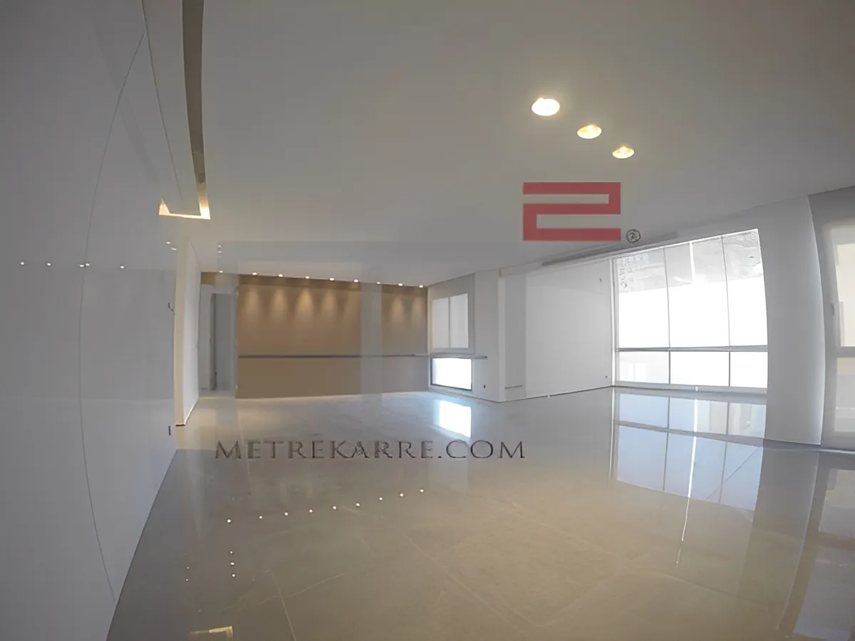 Apartment for Sale in Ashrafieh Beirut Lebanon - 3 bed, 5 bath