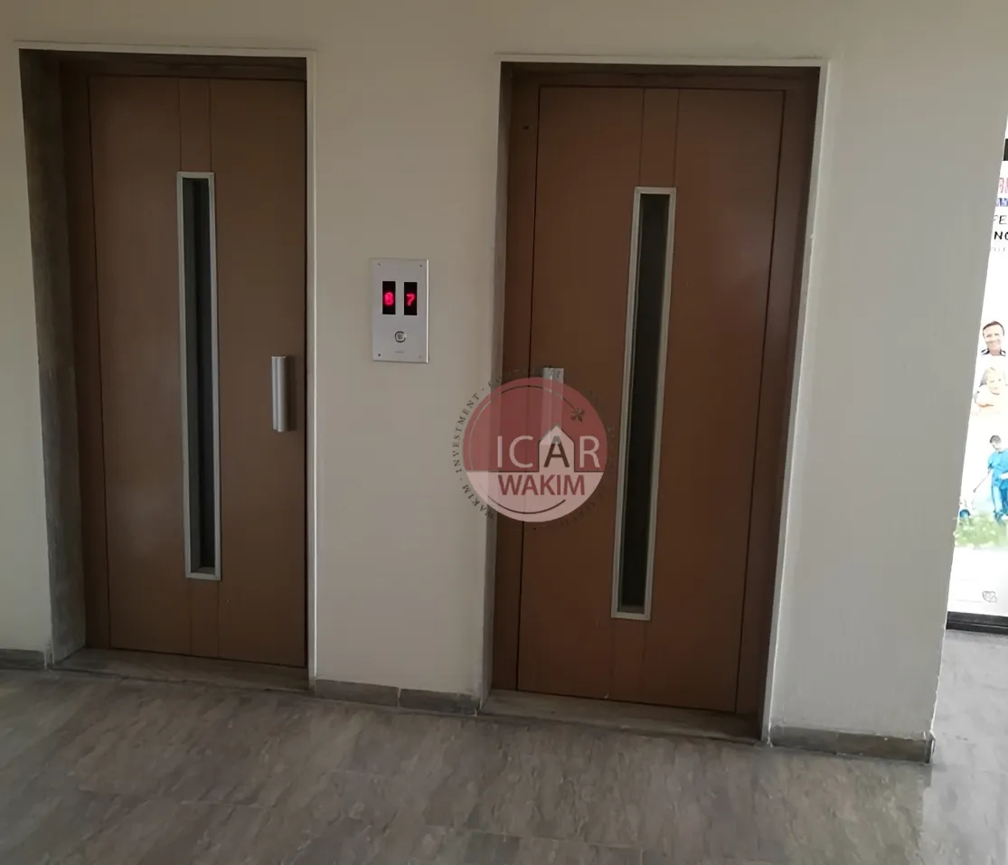 Office for Sale in Dekwaneh