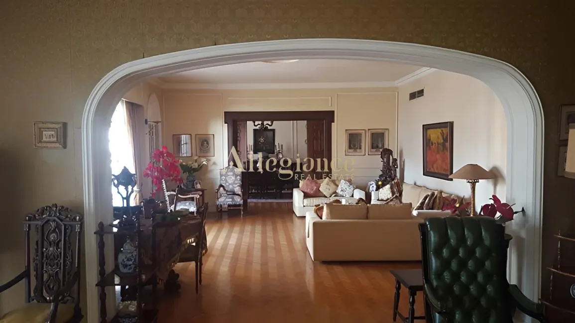 Apartment for sale in Achrafieh, Beirut, Lebanon - 4 bed, 3 bath