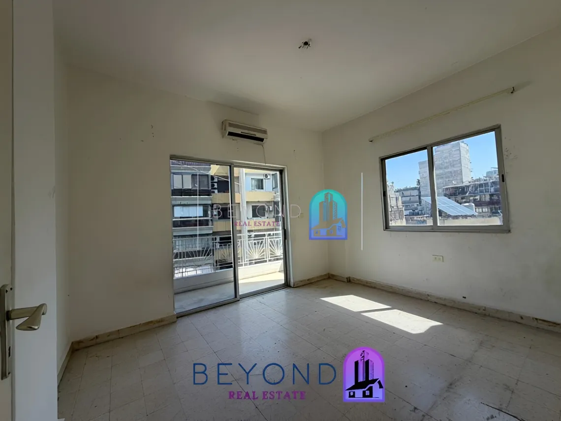 Apartment for sale in Hamra, Beirut, Lebanon