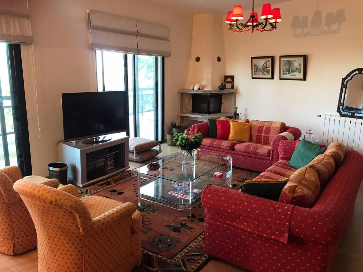 Chalet for Sale in Faraiya - 4 bed, 3 bath