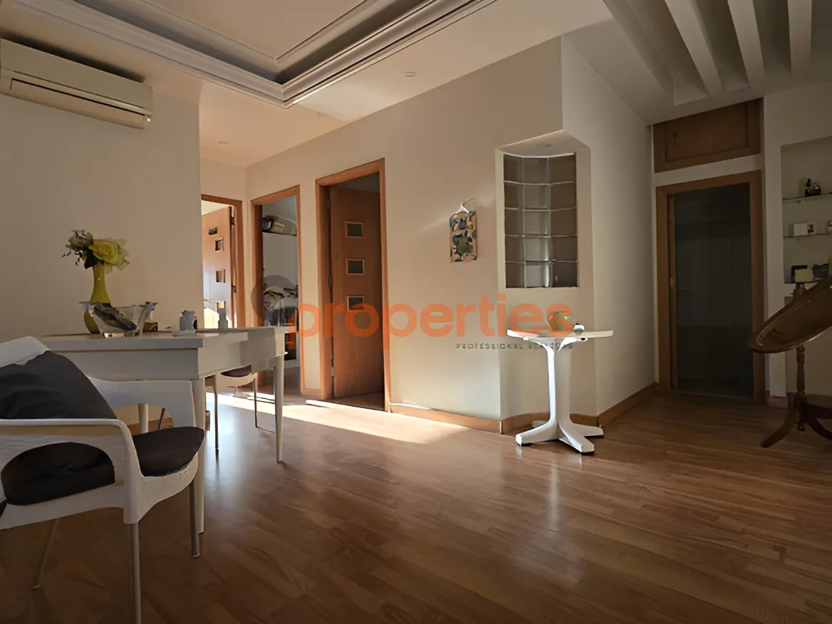 Office for Rent in Forn El Chebbak