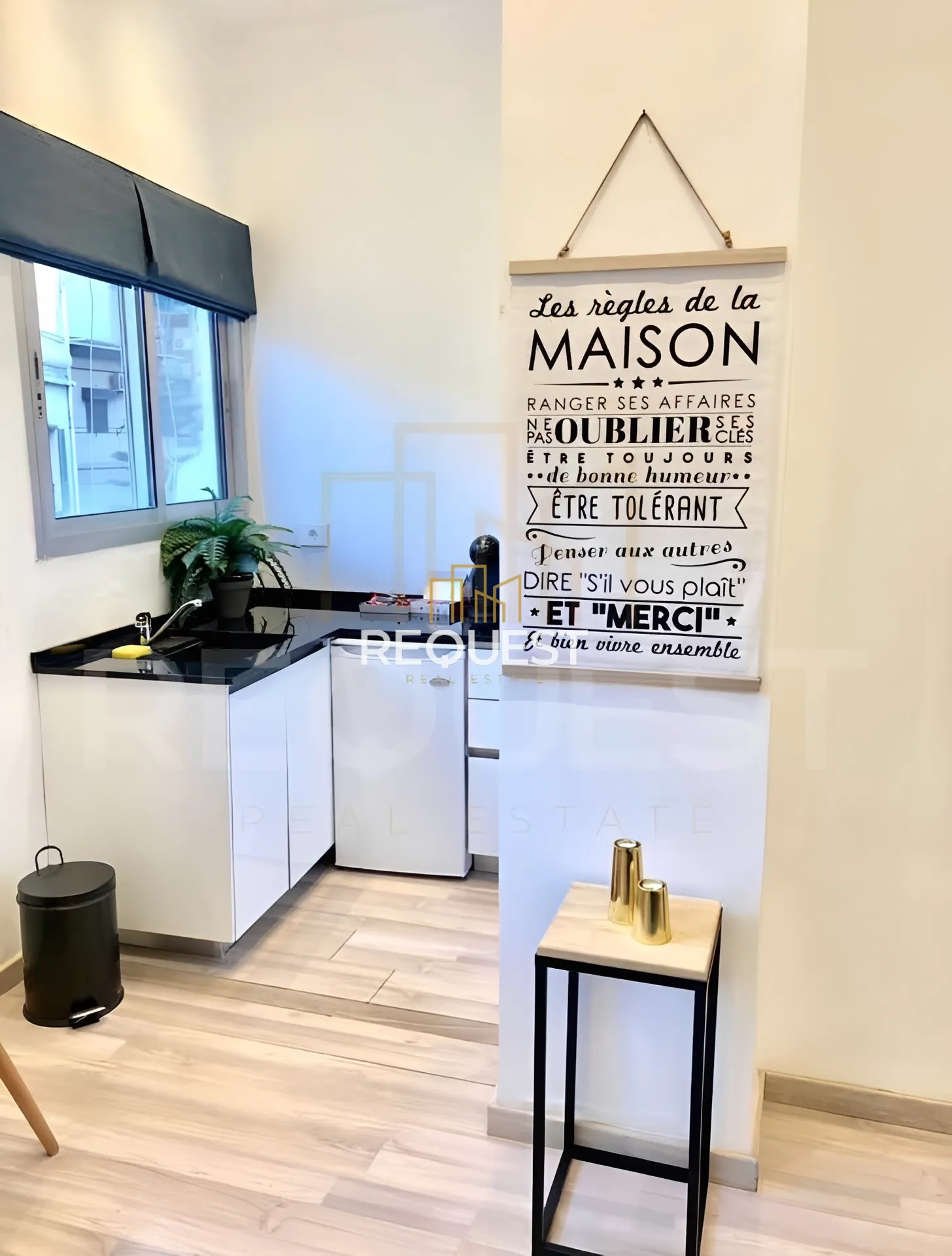 Studio for rent in Gemmayzeh, beirut, lebanon