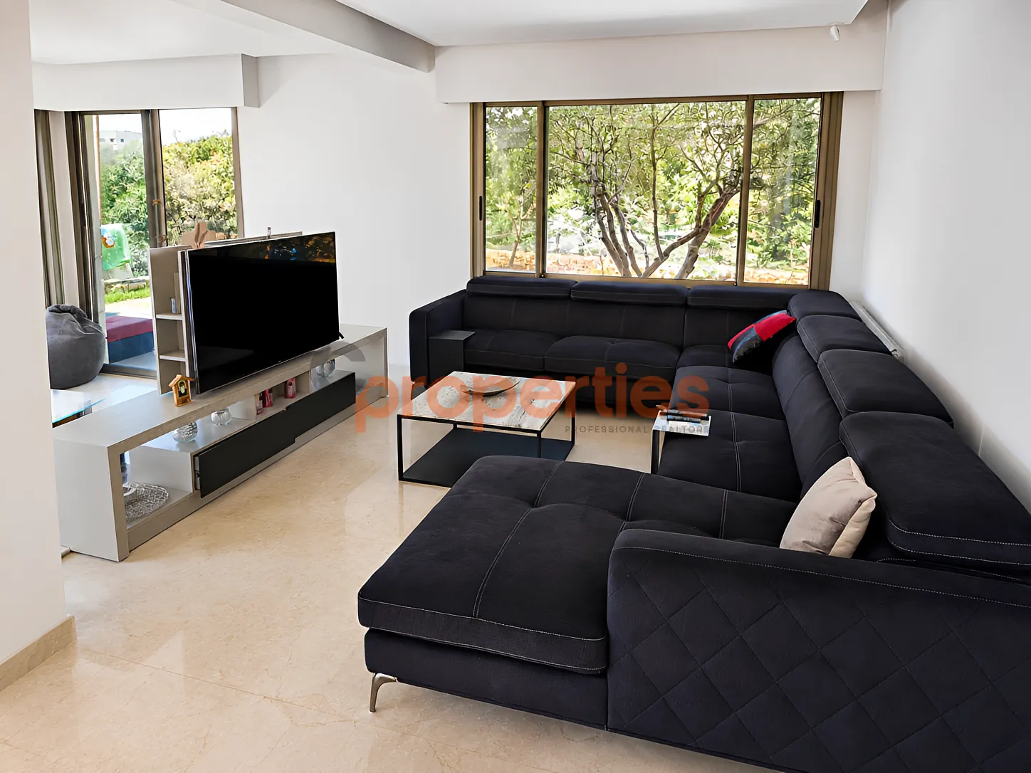 Villa for Sale in Aannaya