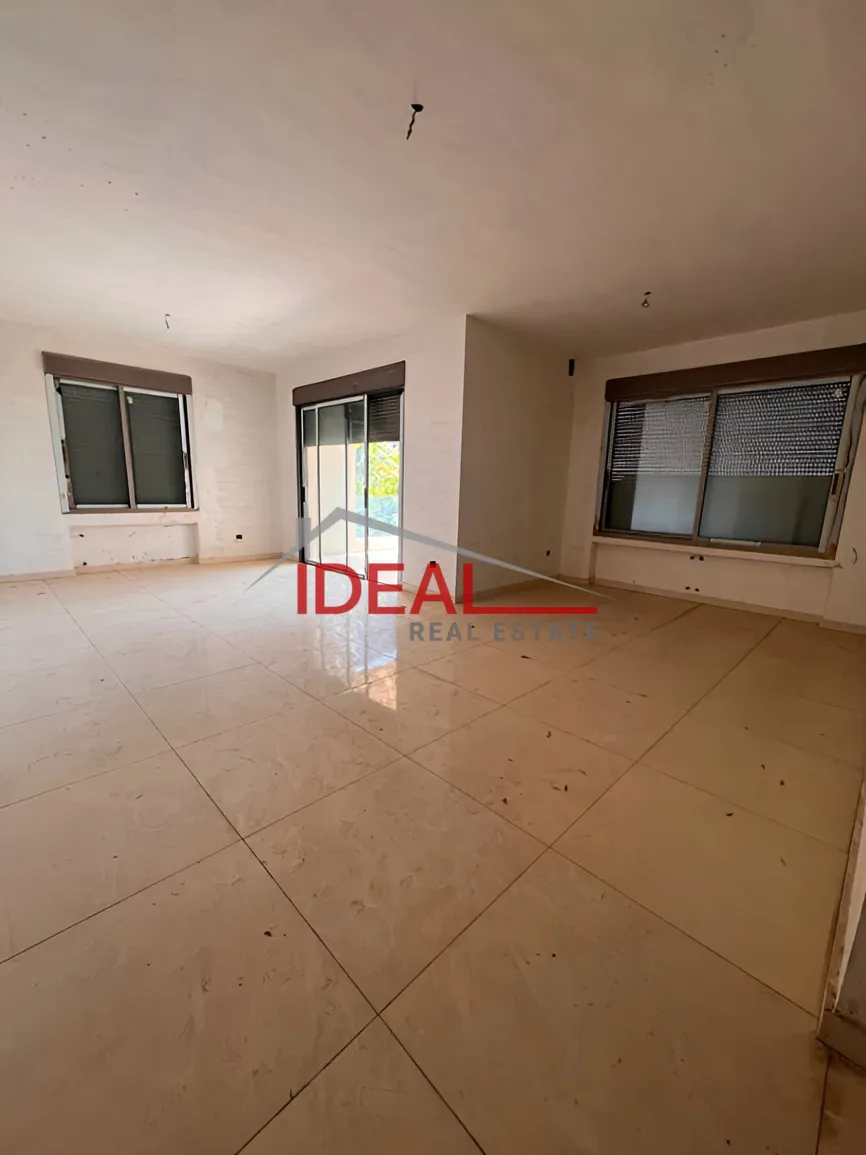 Apartment for sale in Haret Sakher