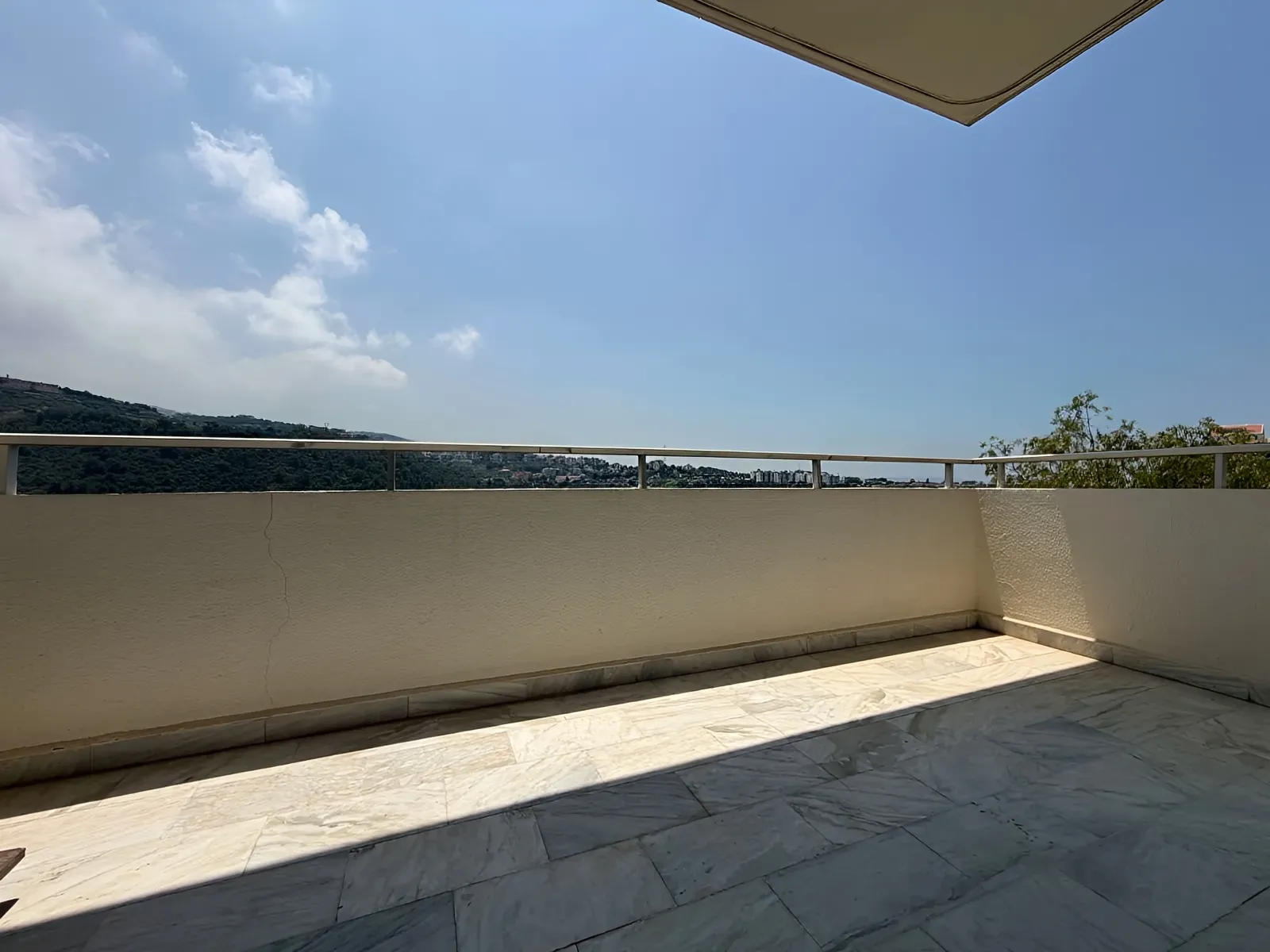 Apartment for Sale in Zouk Mosbeh