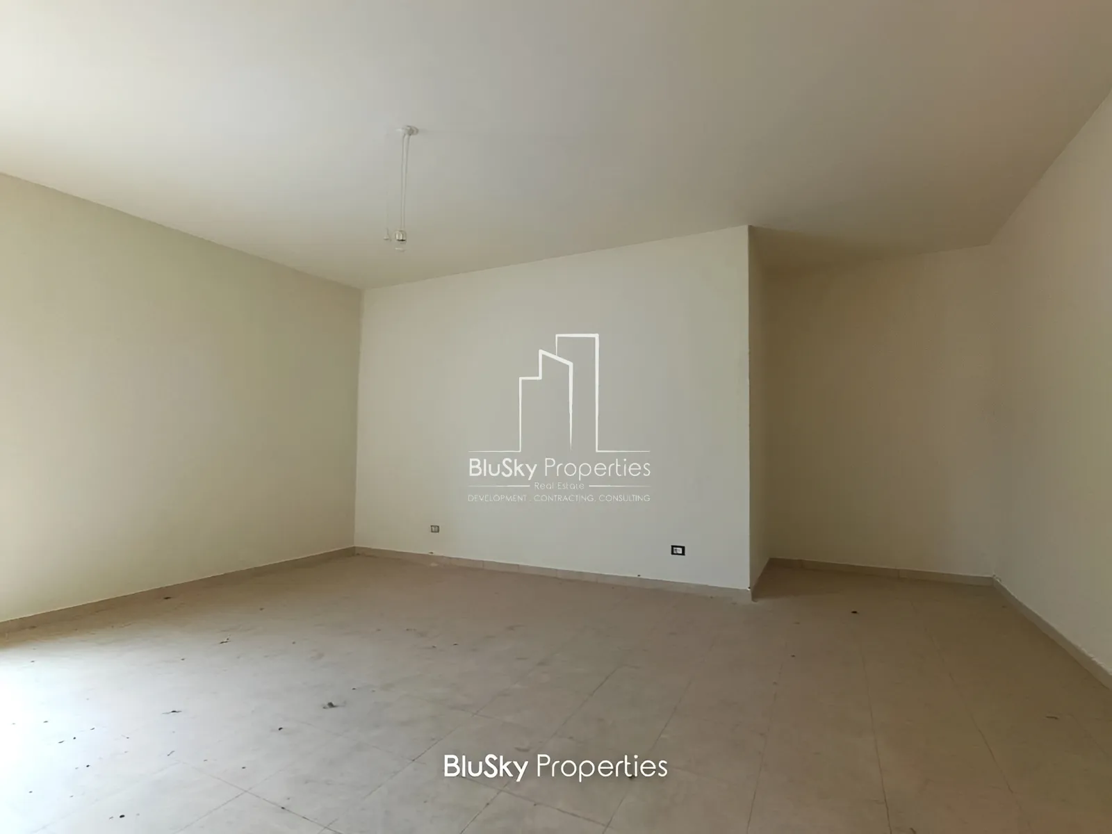 Apartment for Sale in Adma