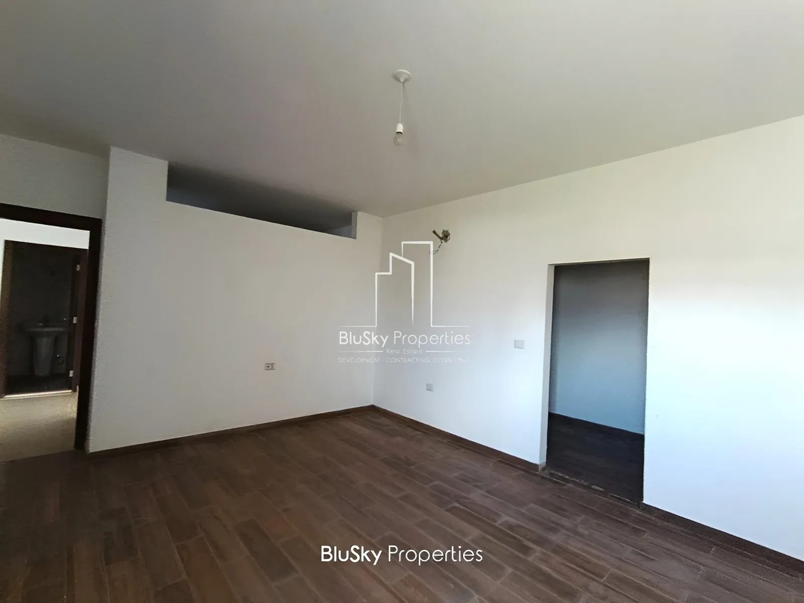 Apartment for Sale in Ghadir - 3 bed, 4 bath
