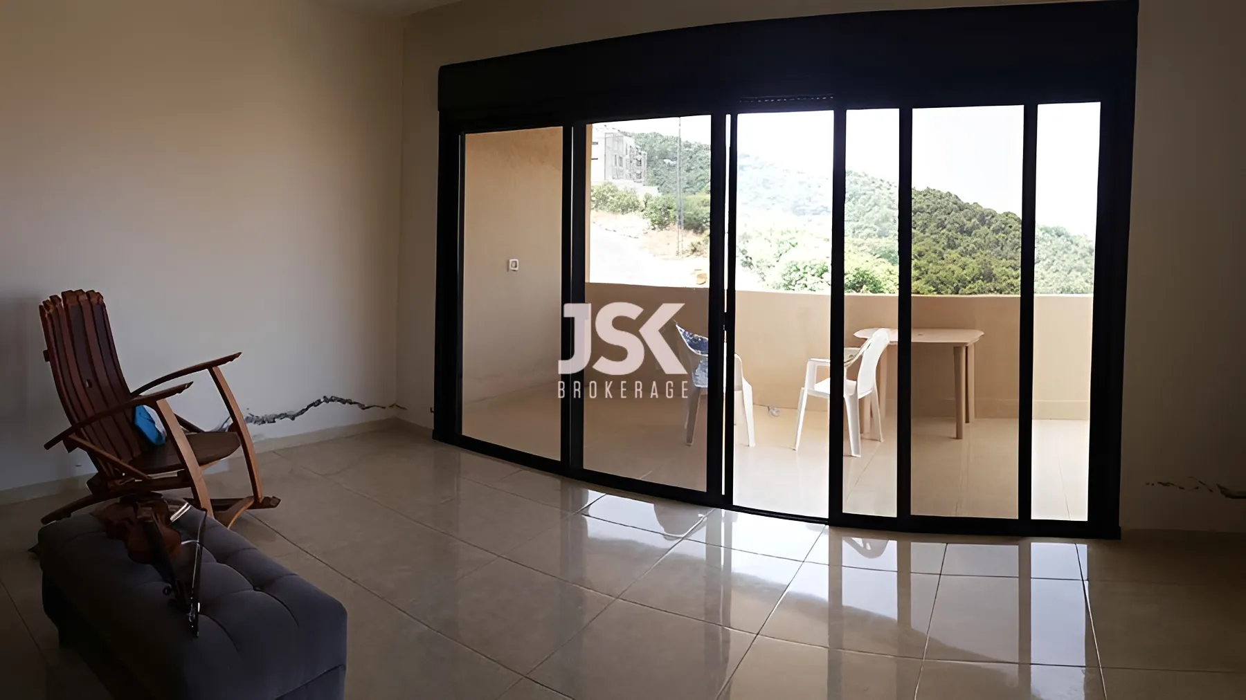 Apartment for Sale in Halat