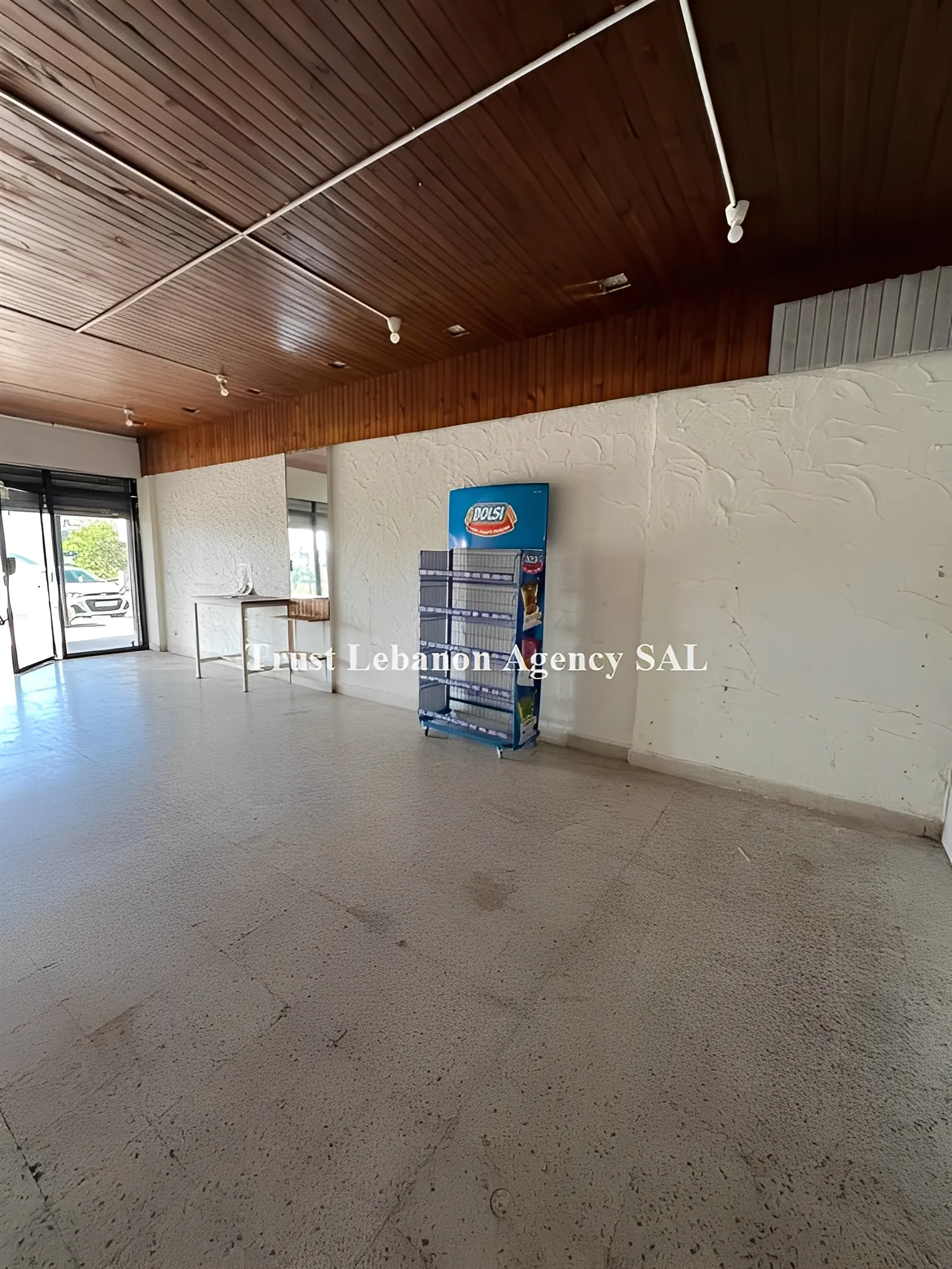 Shop for sale in Keserwan, Faytroun