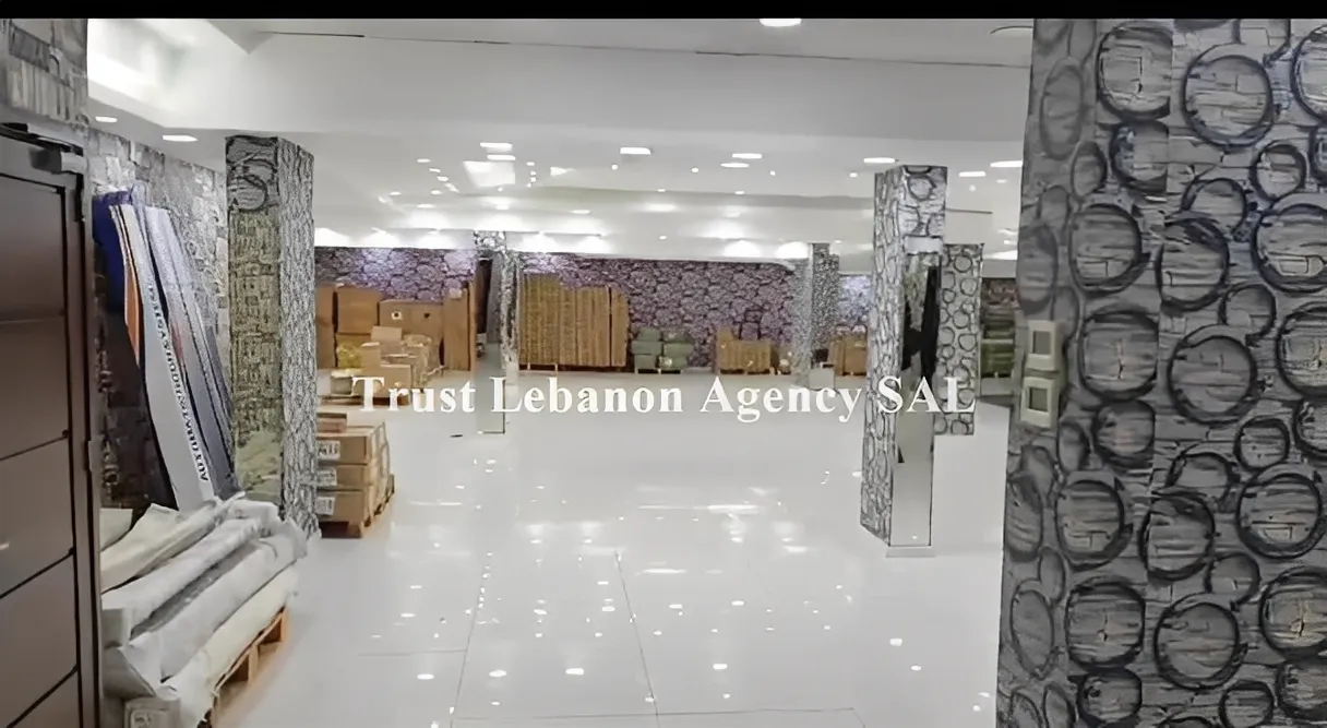 Commercial Property For Rent in Beirut, Hamra