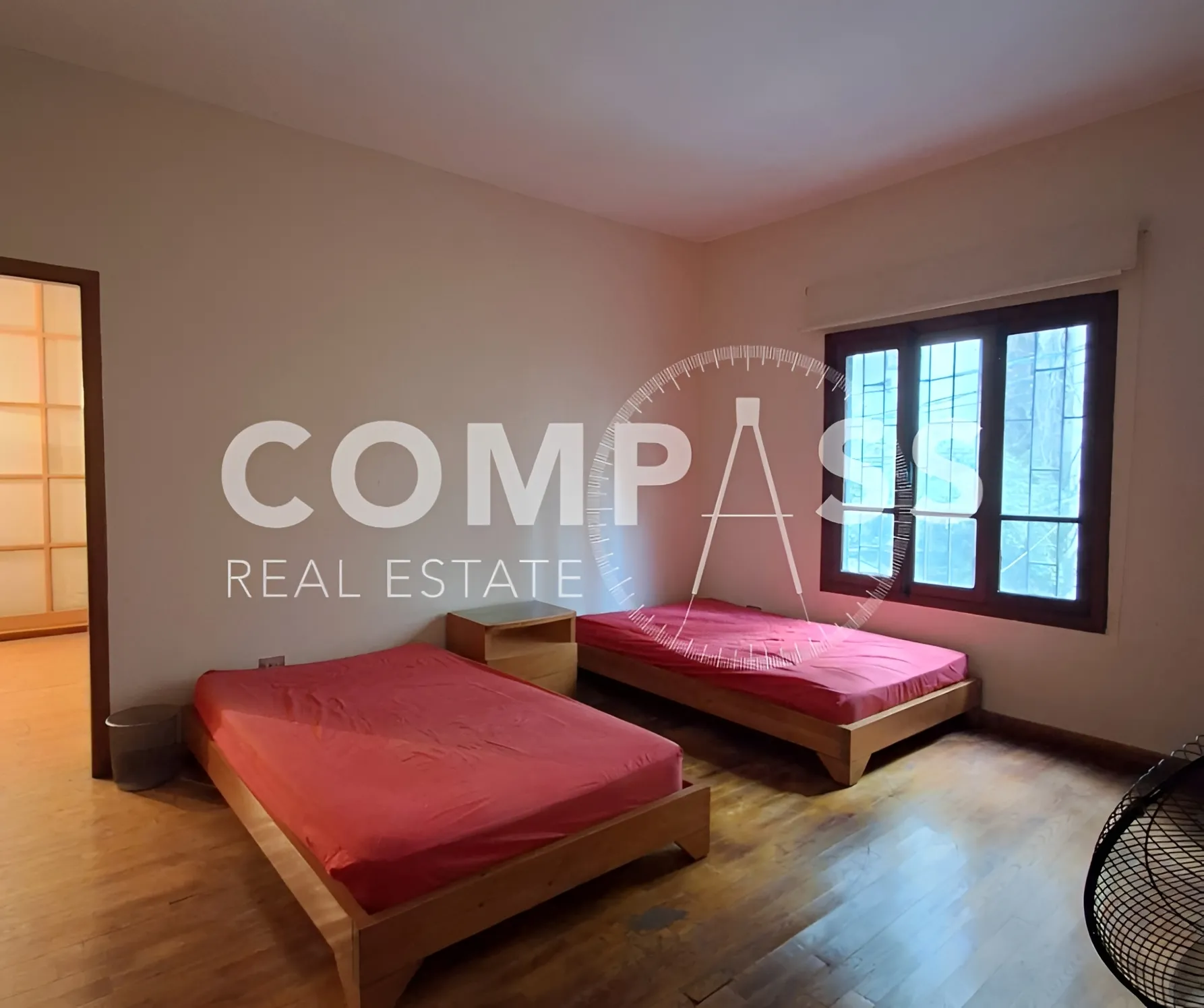 Apartment for rent in Achrafieh - 2 bed, 2 bath