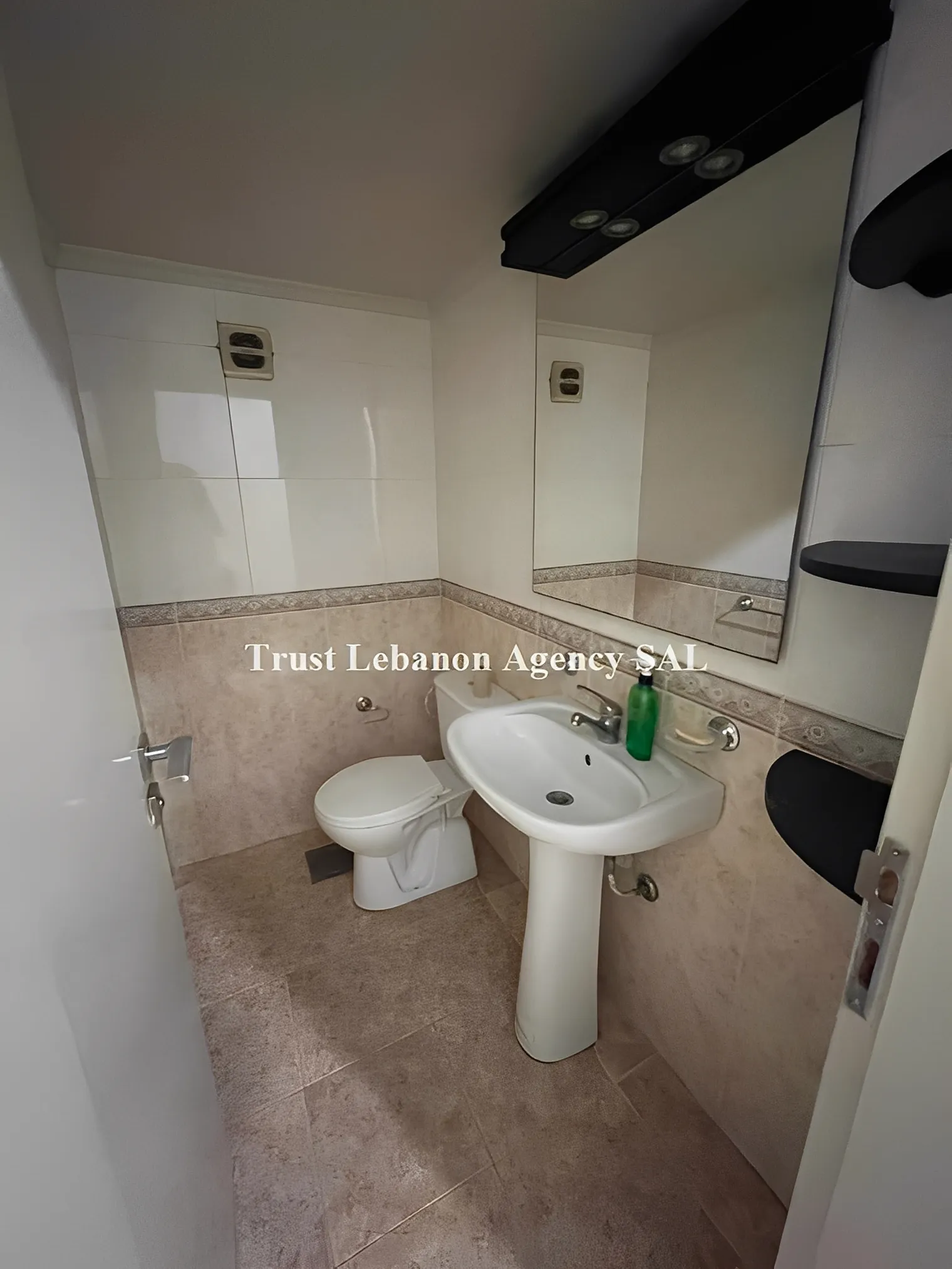 Apartment for Sale in Metn Byakout Lebanon - 3 bed
