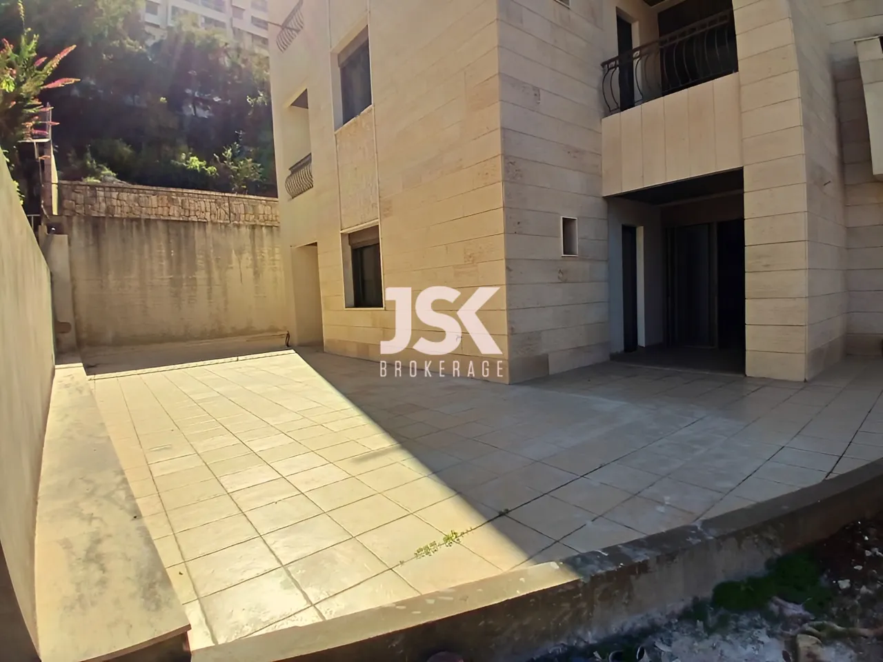 Apartment for Sale in Cornet Chahwan