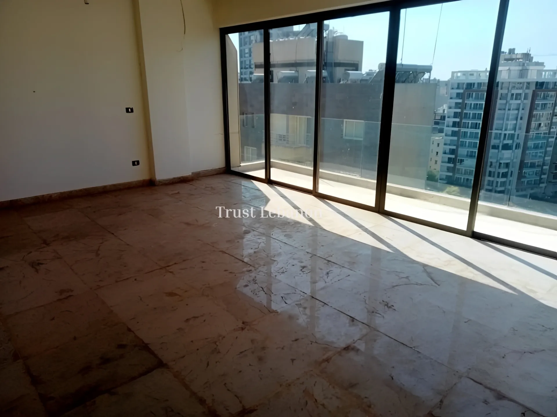 Apartment for sale in Achrafieh, Beirut, Lebanon - 3 bed, 3 bath