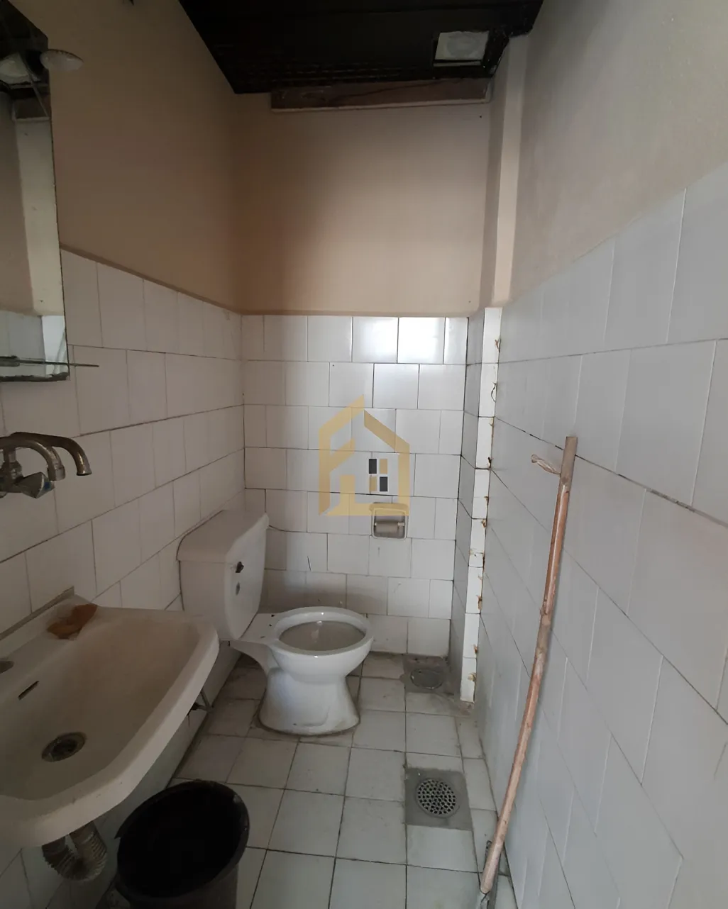 Shop for sale in Daoura, Lebanon
