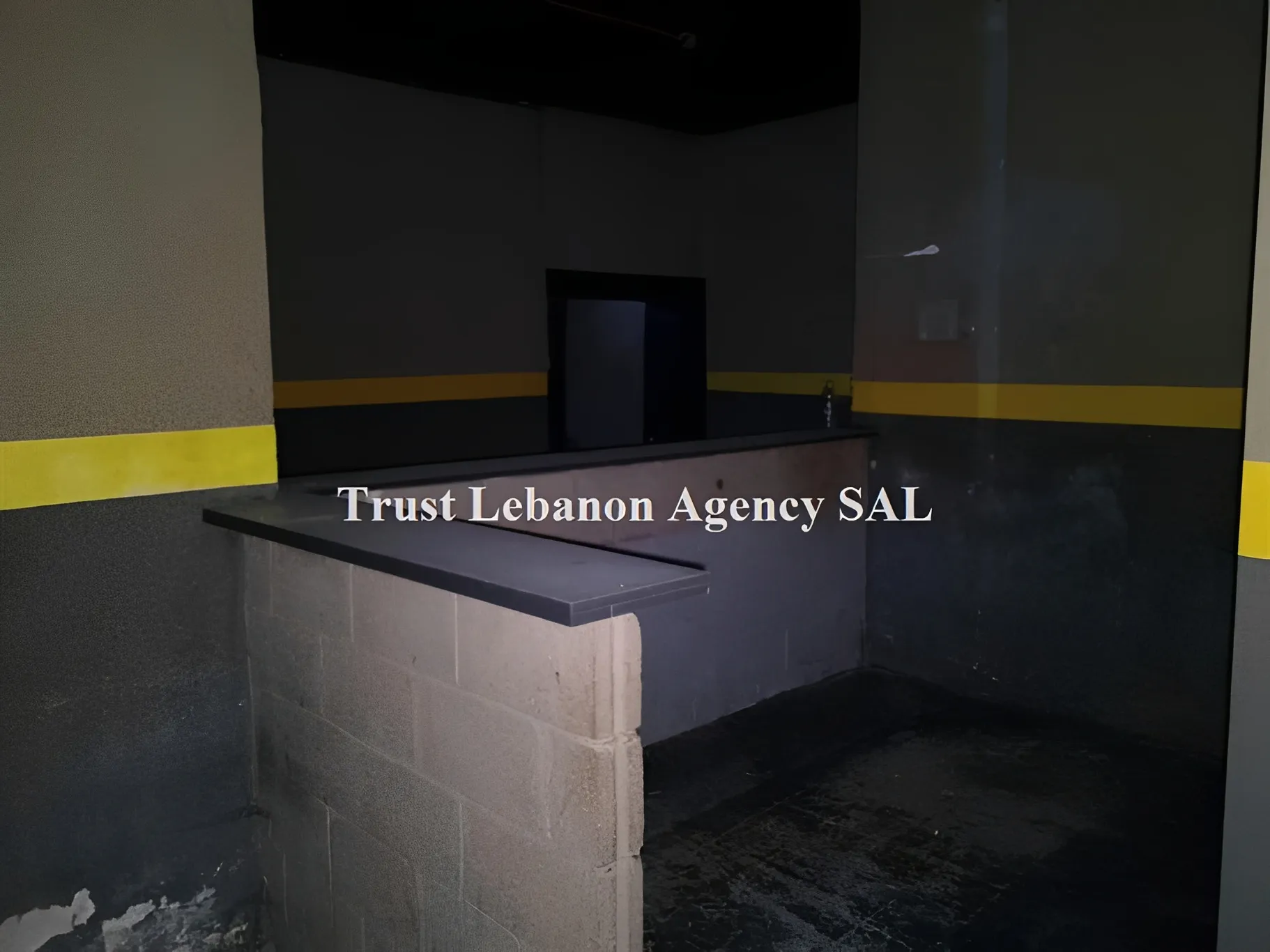 Commercial Property For Rent in Metn, Jdeideh