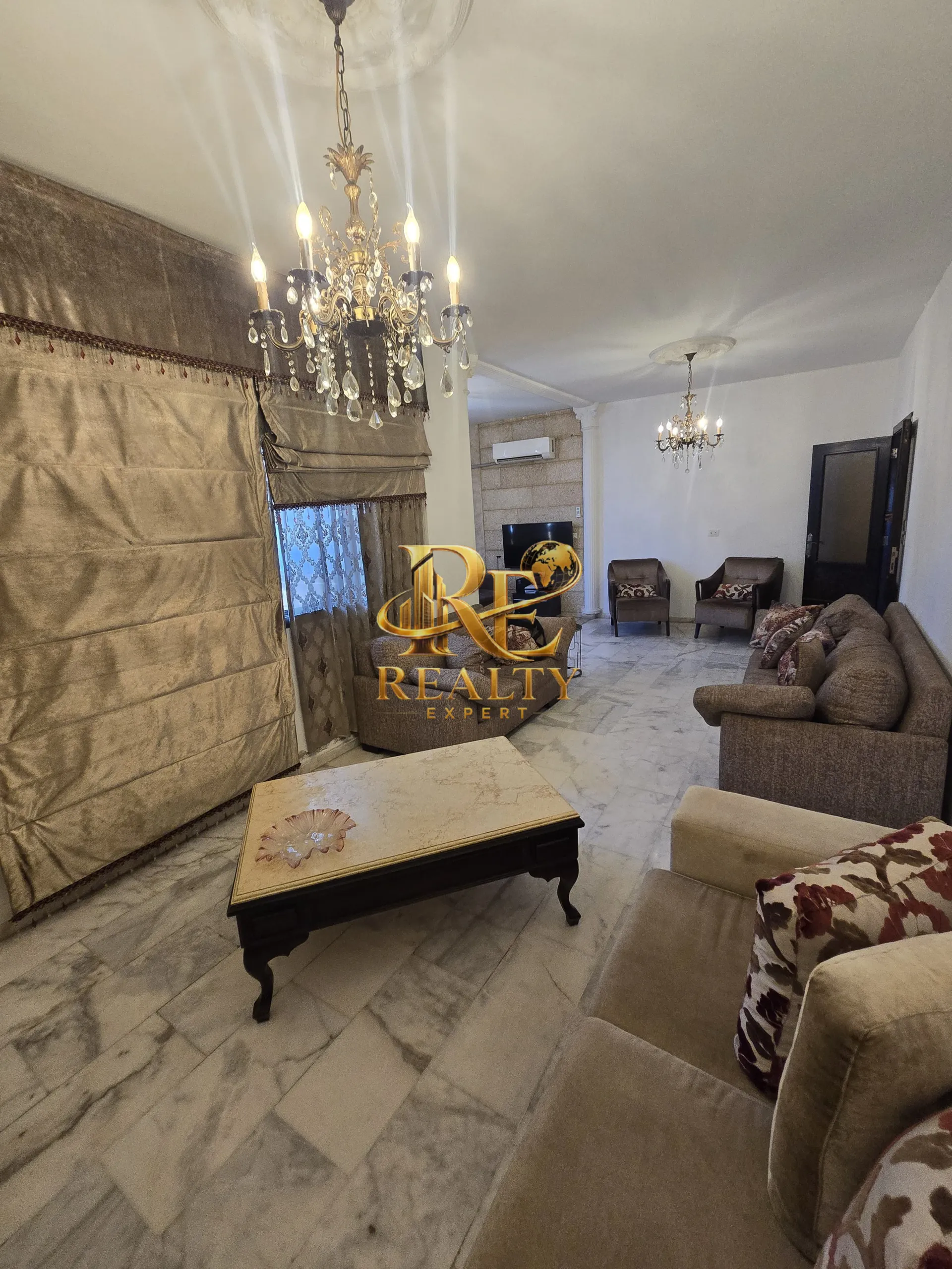 شقة for sale in شويفات القبة، لبنان