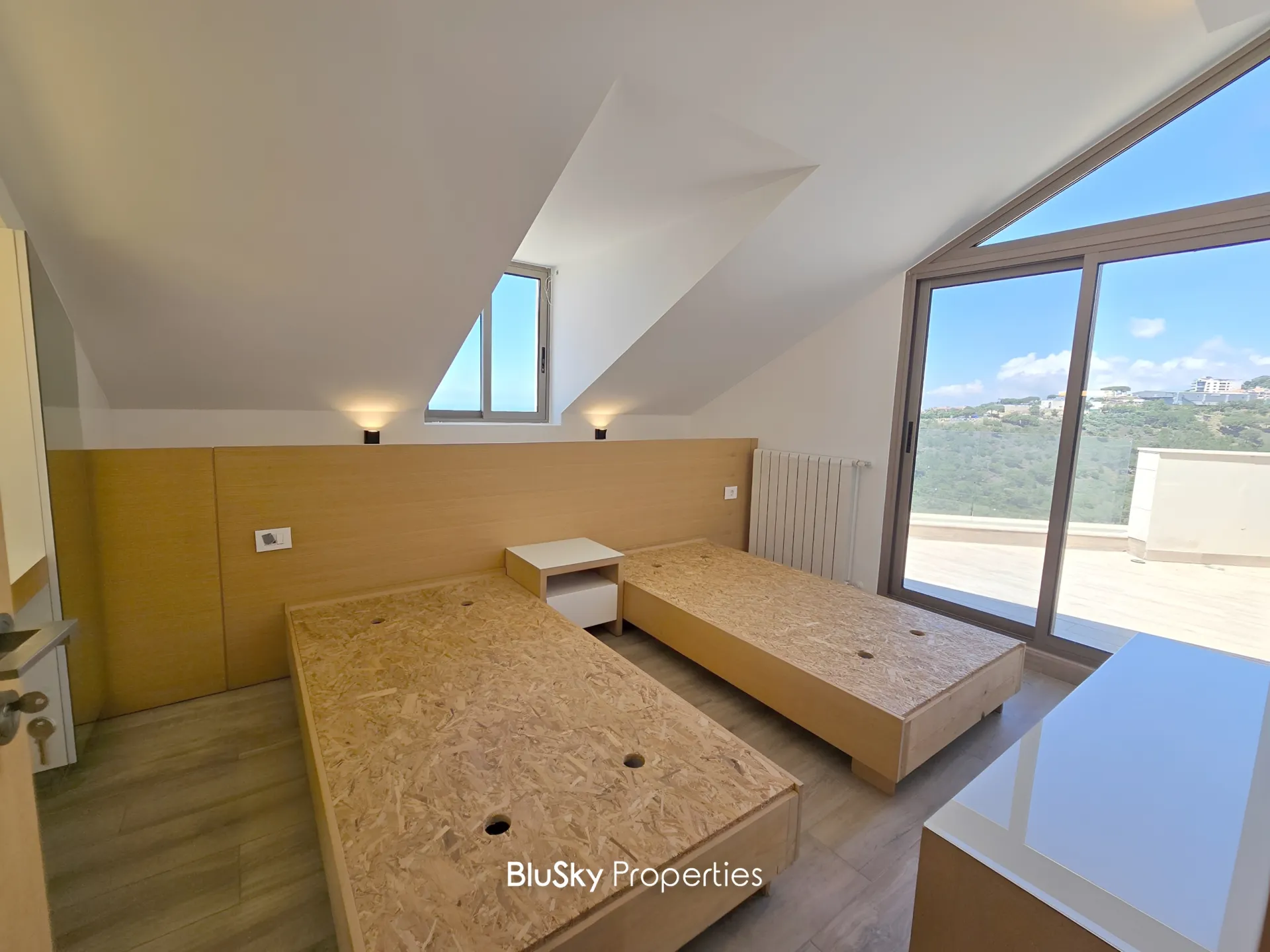 Apartment for rent in Mansourieh, lebanon
