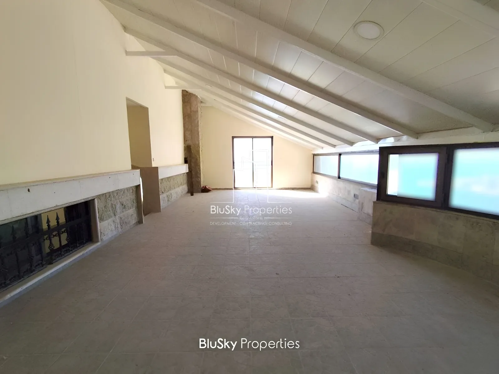 Villa for Sale in Harissa - 4 bed, 8 bath