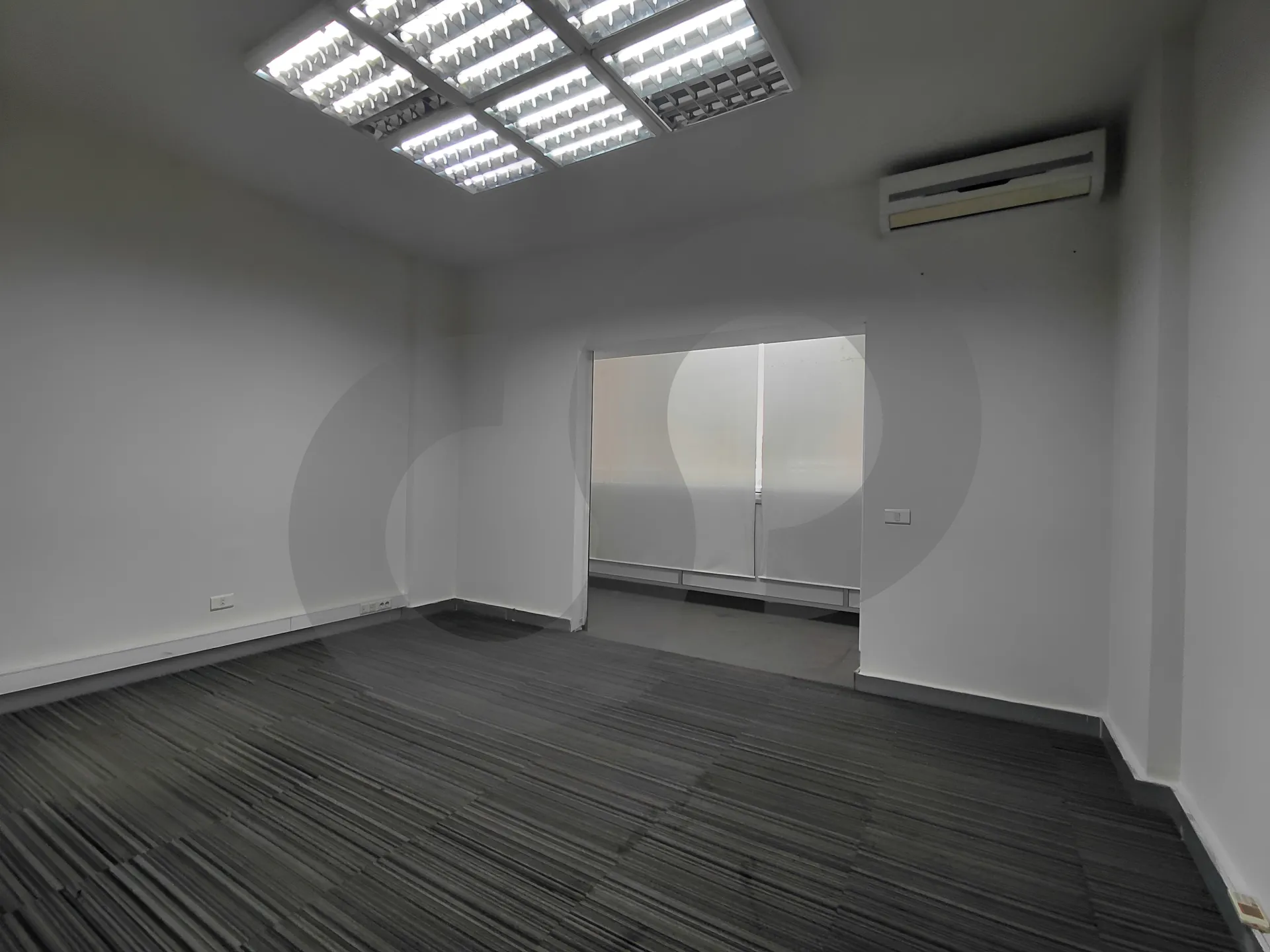 Apartment for Sale in Sin El Fil - 3 bed, 2 bath