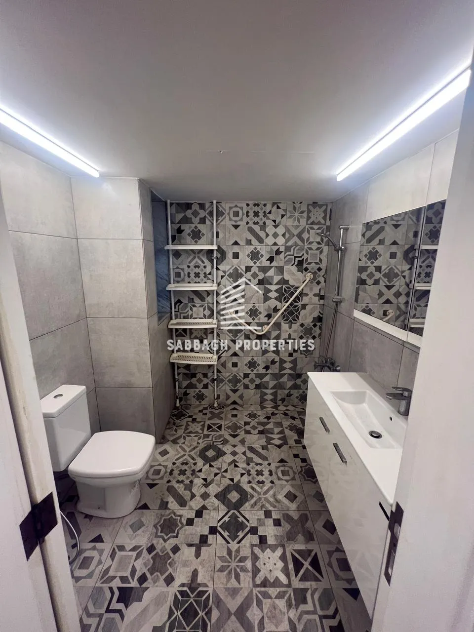 Apartment for rent in Hamra, beirut, lebanon