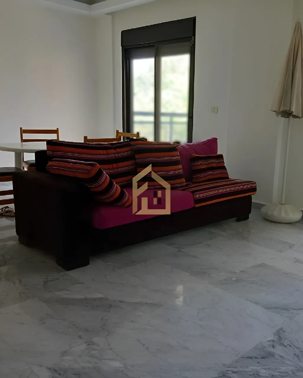 Apartment for sale in Ballouneh, Lebanon - 3 bed, 2 bath