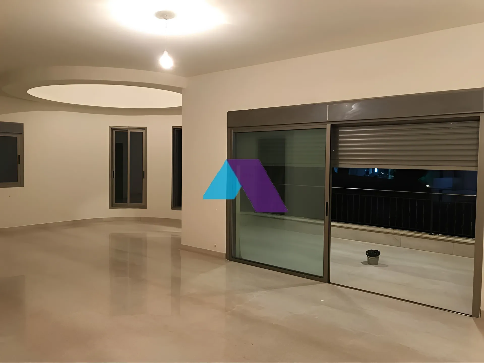 Apartment for Sale in Adma w Dafnah - 3 bed, 4 bath