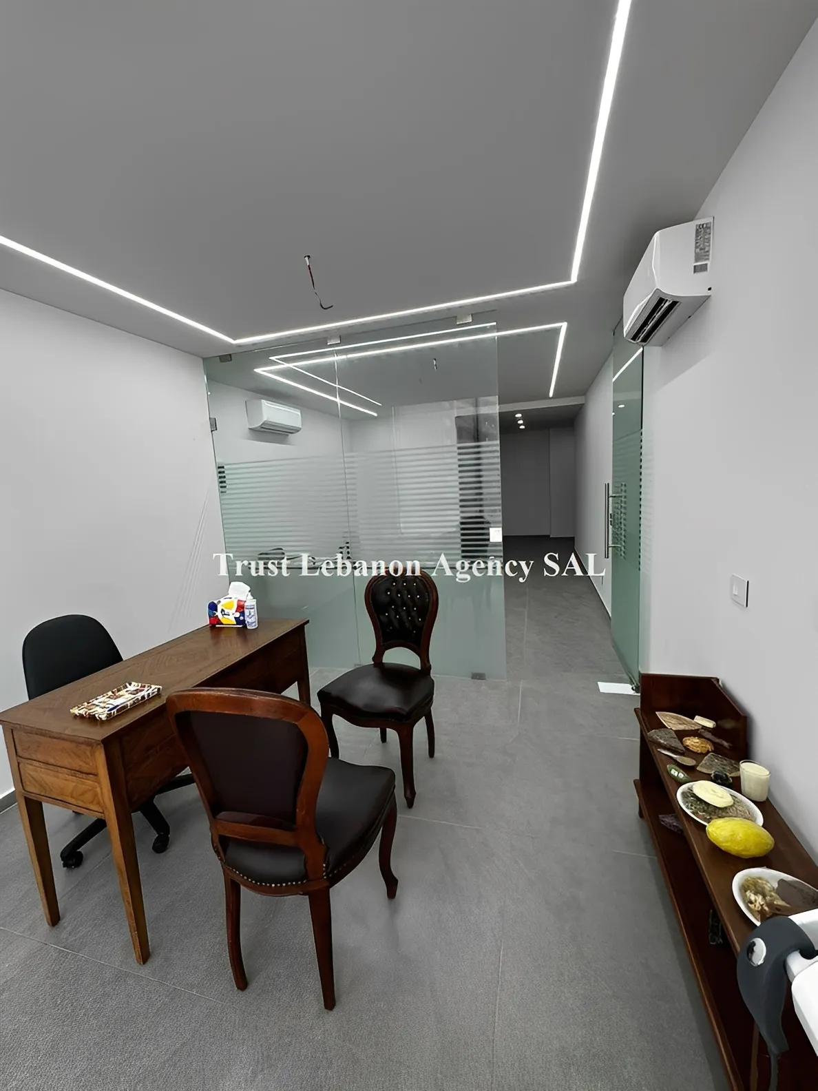 Office For Rent in Metn, Dekweneh