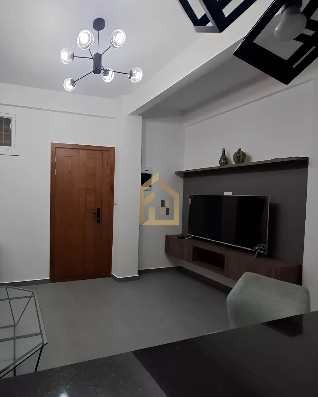 Studio for rent in Achrafieh, Beirut, Lebanon - 1 bed, 1 bath