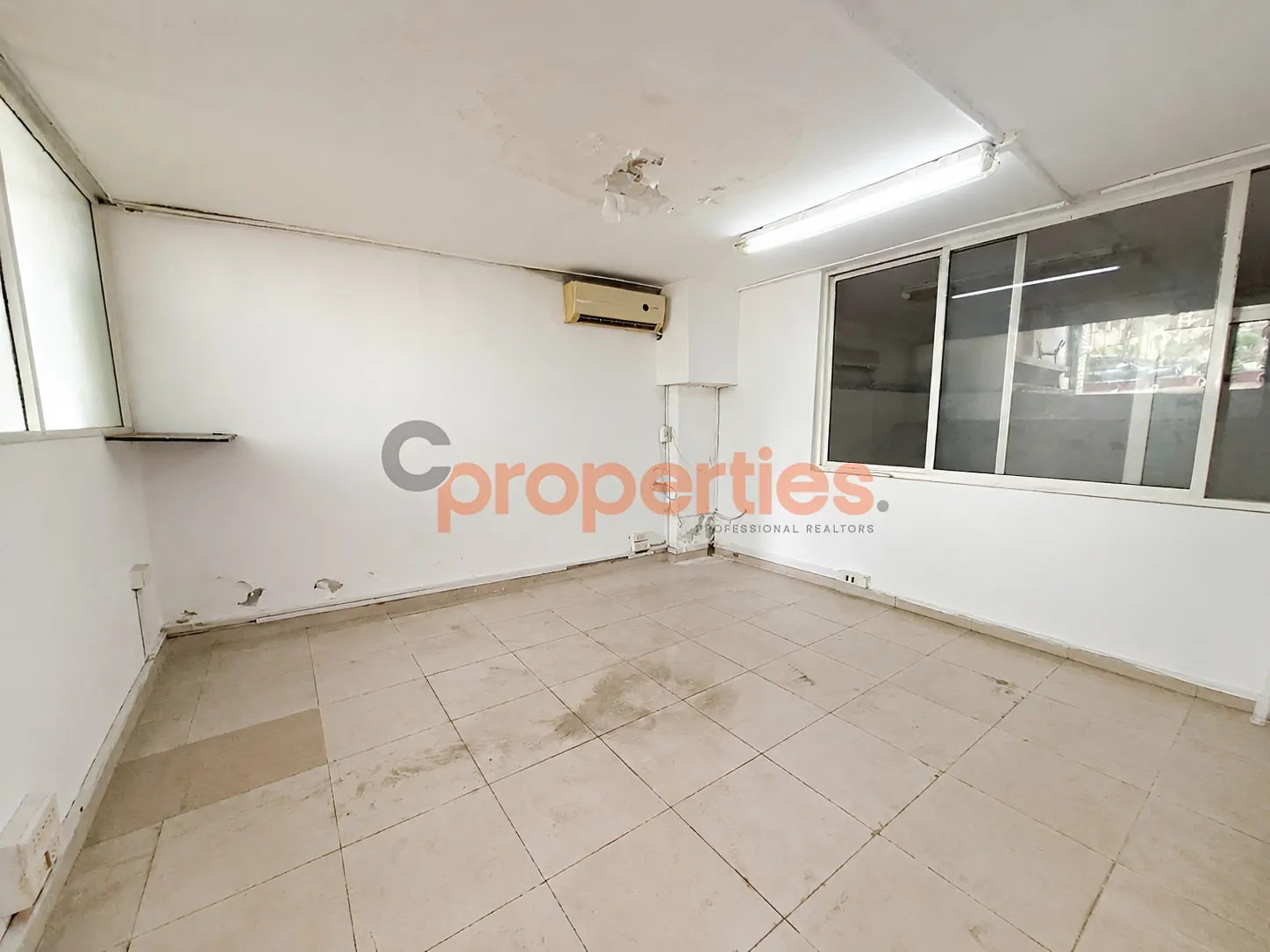 Warehouse for Rent in Achrafieh