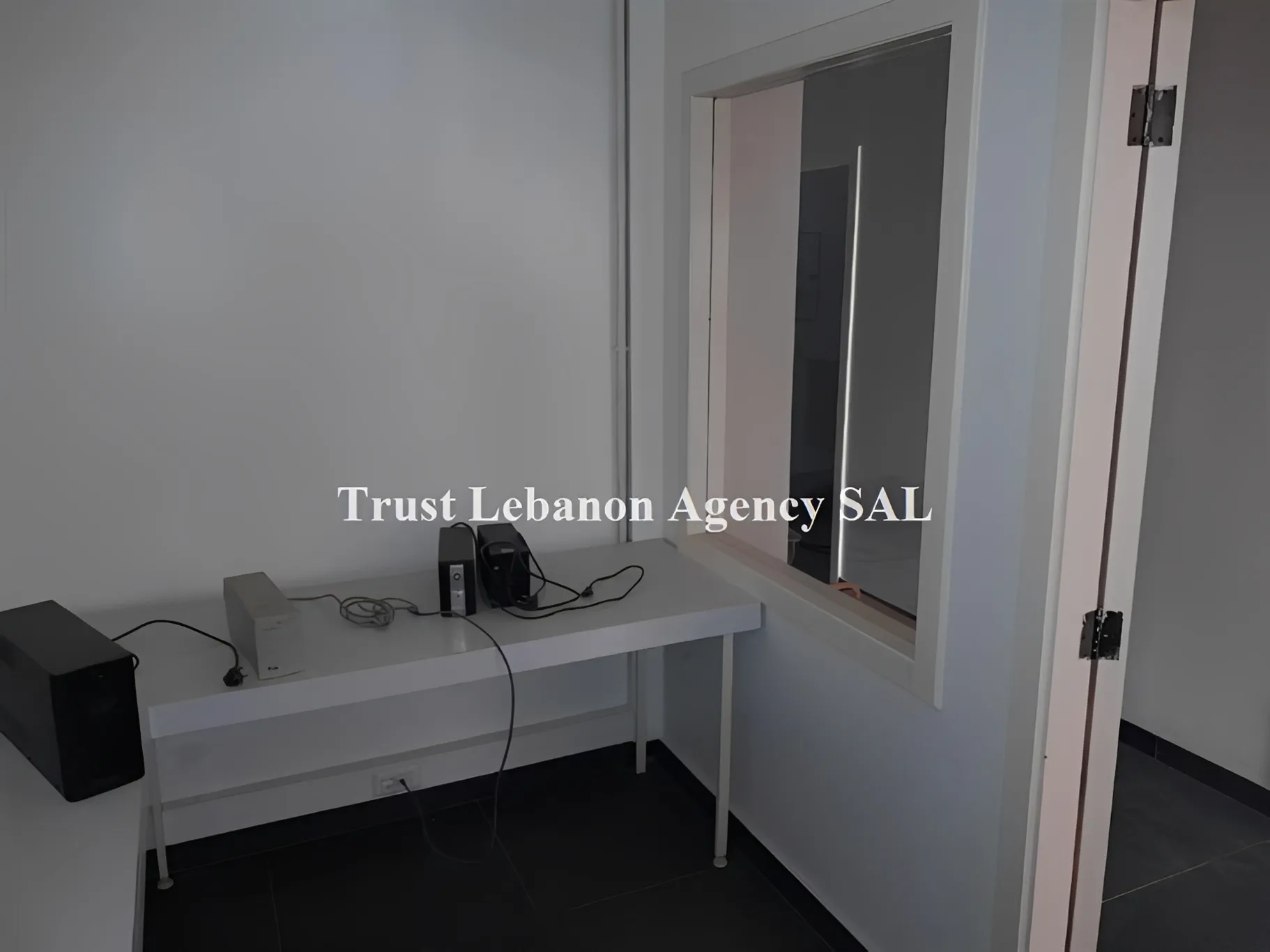 Office for sale in Metn, Mansourieh
