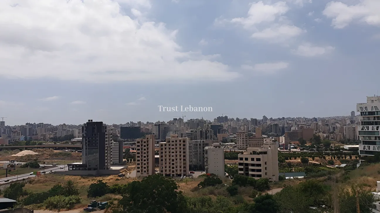 Office for rent in Sin El Fil, Lebanon