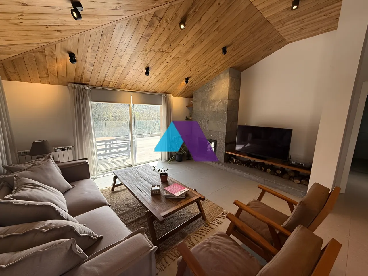 Chalet for Sale in Faraya - 2 bed, 2 bath