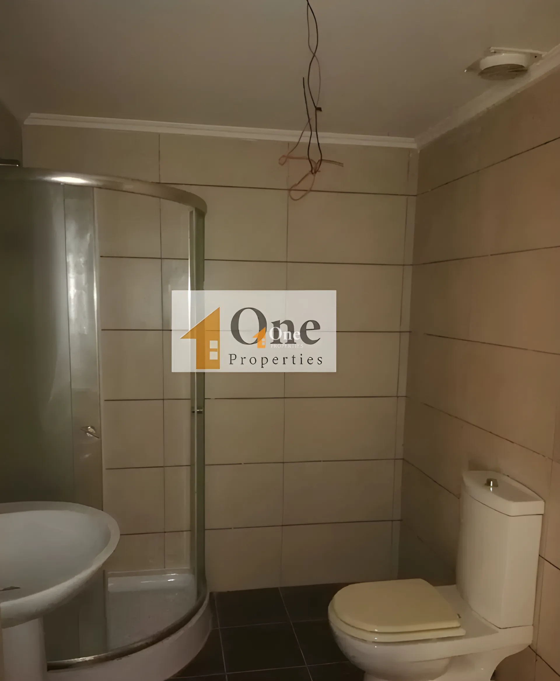 Apartment for rent in Kfar Hbab, Lebanon - 2 bed, 4 bath