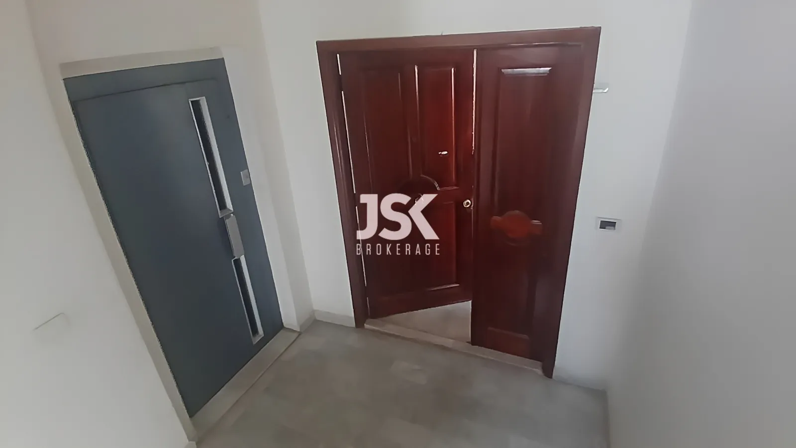 Apartment for Sale in Beit El Chaar