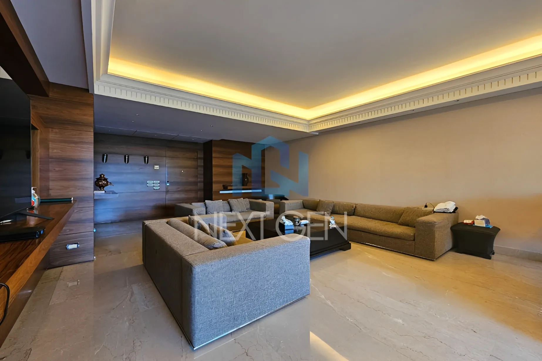 Apartment for sale in Achrafieh, Beirut, Lebanon - 3 bed, 5 bath