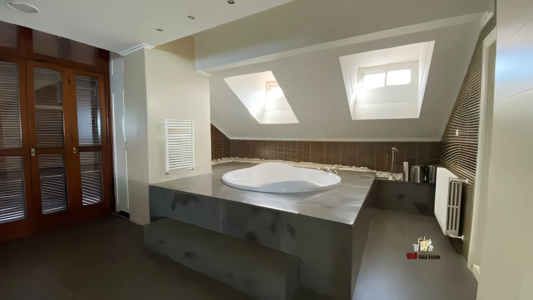 Apartment for Sale in Adma - 6 bed, 8 bath