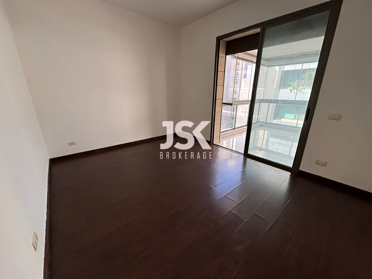 Apartment for Sale in Ras Beirut